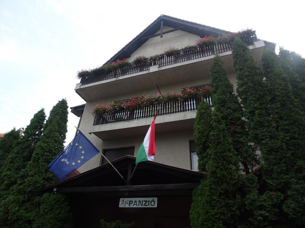 Agi Panzio Obuda Bed and Breakfast Budapest Eksteriør billede